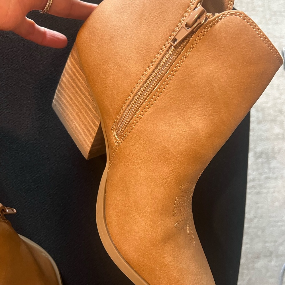 Booties size 7